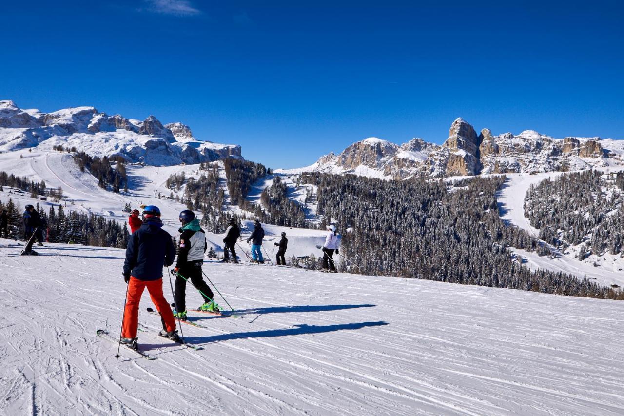 Pension Angelo Bed & Breakfast Corvara In Badia Exterior photo